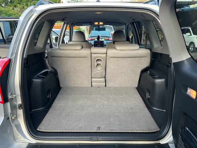 TOYOTA豐田 RAV4  第13張相片