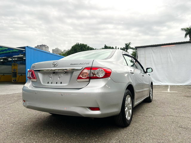 TOYOTA豐田 ALTIS  第2張相片
