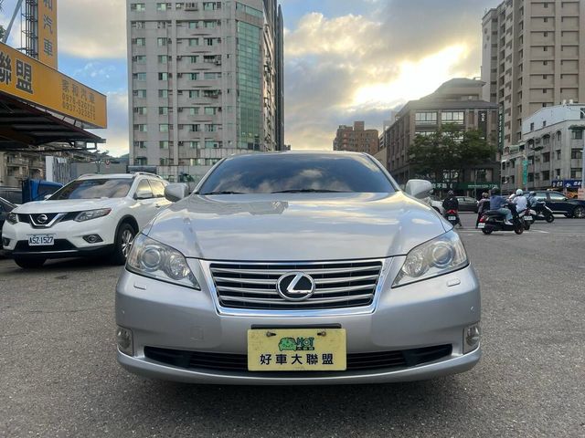 LEXUS凌志 ES240  第3張相片