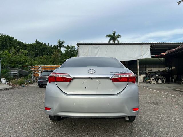 TOYOTA豐田 ALTIS  第4張相片