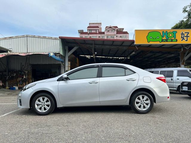 TOYOTA豐田 ALTIS  第10張相片