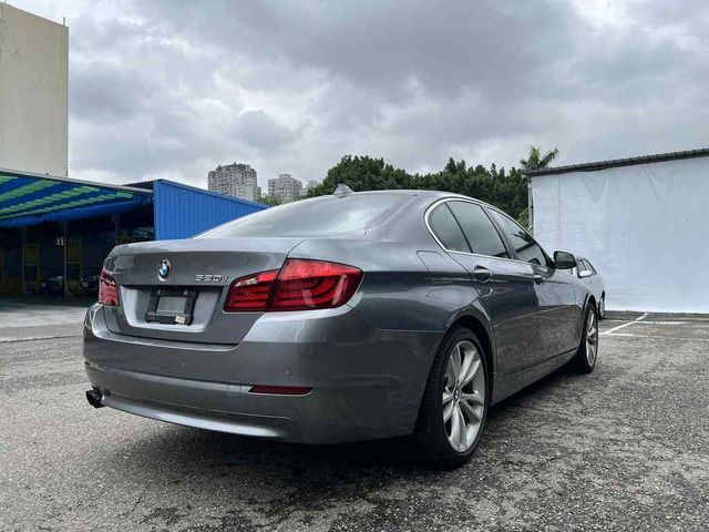 BMW寶馬 520I  第8張相片