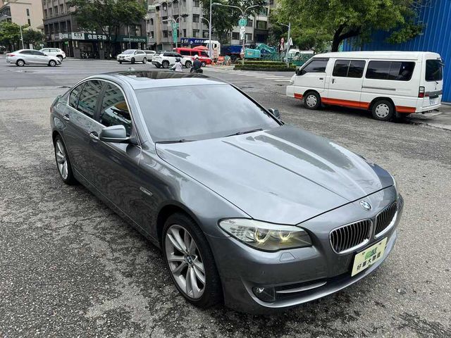 BMW寶馬 520I  第10張相片