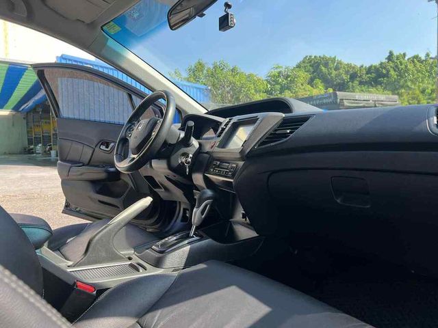 HONDA本田 CIVIC  第12張相片