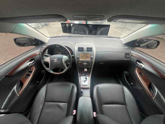 TOYOTA豐田 ALTIS  第5張相片