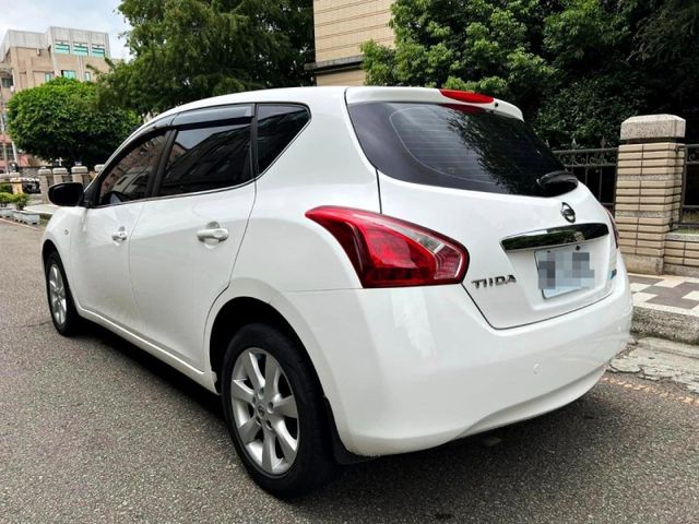 Nissan Tiida  第5張相片