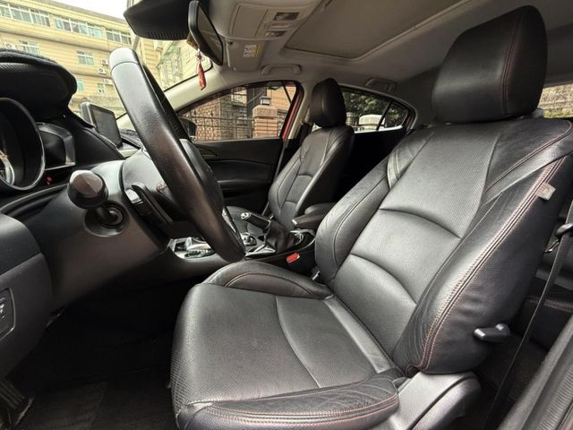 Mazda Mazda3  第5張相片