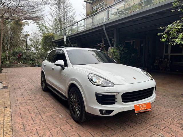 Porsche保時捷 Cayenne   第1張相片