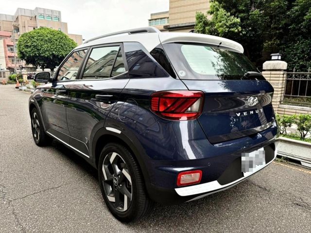 Hyundai Venue  第2張相片