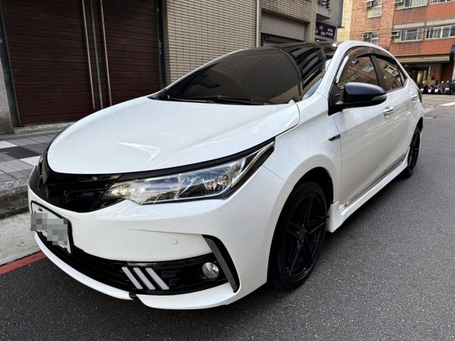 Toyota ALTIS  第2張相片