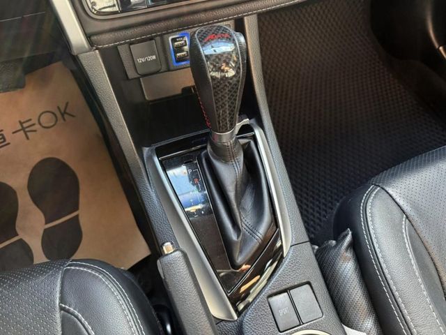 Toyota ALTIS  第9張相片