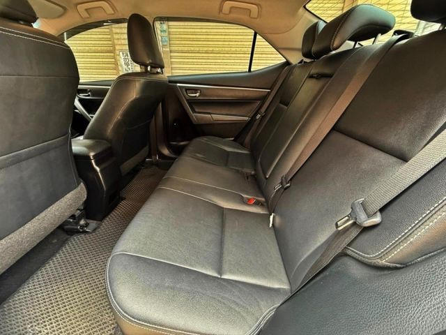 豐田 2016年 ALTIS  豪華S+ 免鑰啟閉 大螢幕  第6張相片