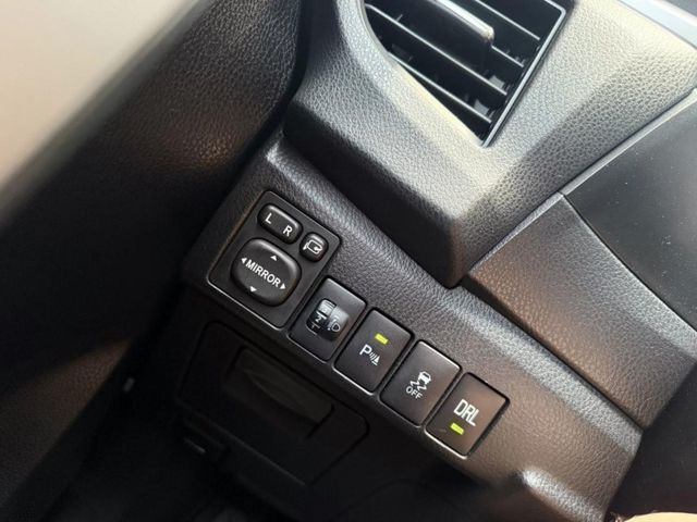 豐田 2016年 ALTIS  豪華S+ 免鑰啟閉 大螢幕  第11張相片