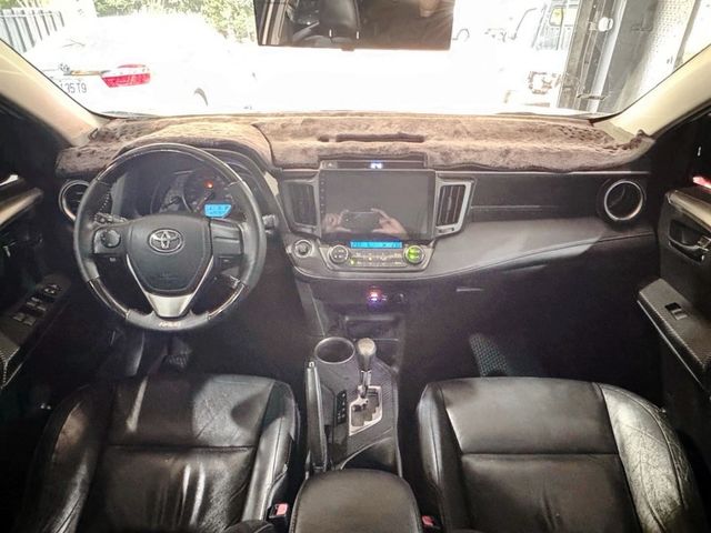 Toyota RAV4  第3張相片
