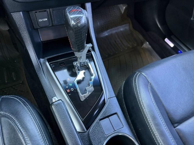 Toyota ALTIS  第9張相片