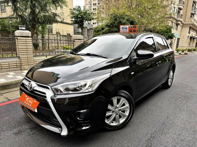 Toyota Yaris  第1張相片