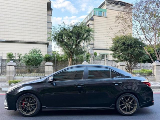 Toyota ALTIS  第6張相片