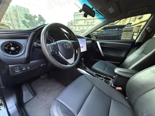 Toyota ALTIS  第7張相片