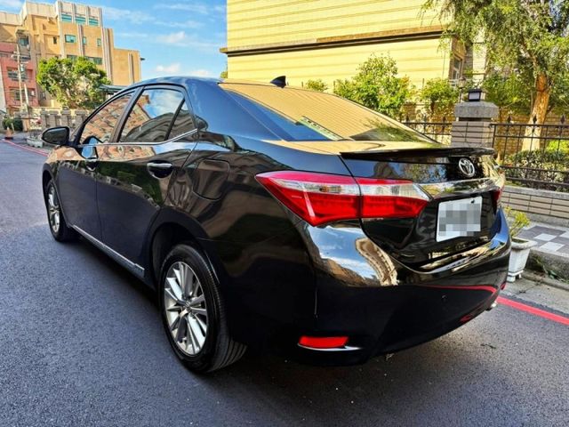 Toyota ALTIS  第5張相片