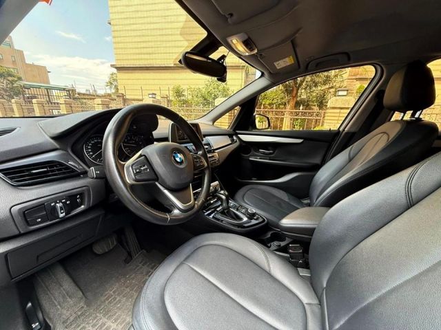 BMW/ 寶馬 218i  第7張相片