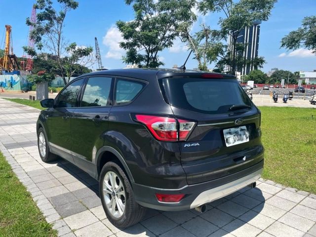 FORD KUGA 2017年 渦輪休旅1.5 一手車 高CP值首選  第2張相片