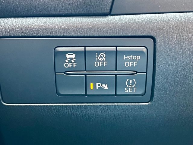 MAZDA馬自達 MAZDA 3  第15張相片