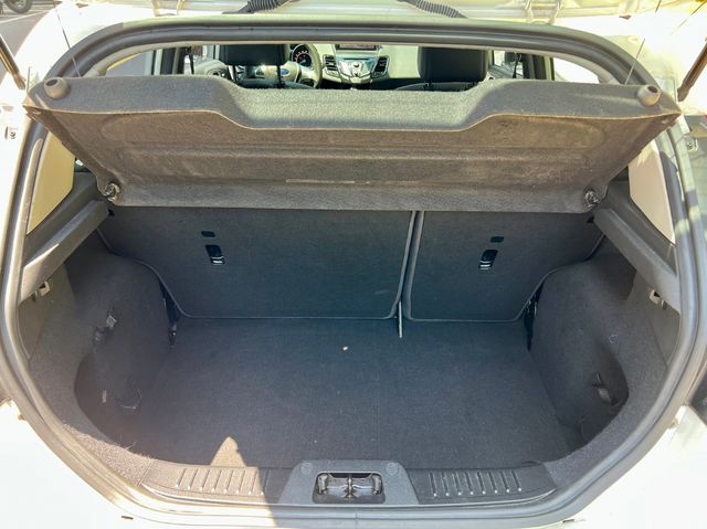 FORD福特 FIESTA  第5張相片