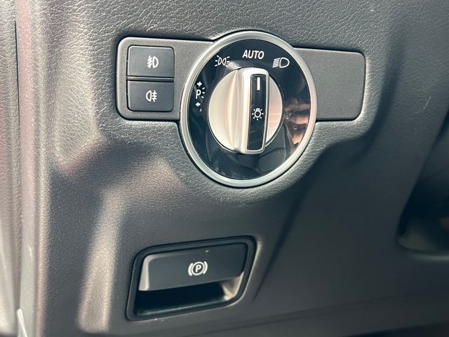 INFINITI無限 Q30  第8張相片