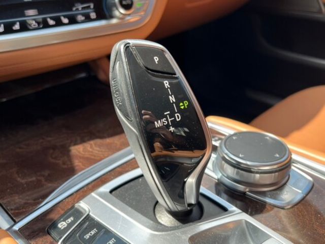 BMW寶馬 740LI LUXURY  第17張相片