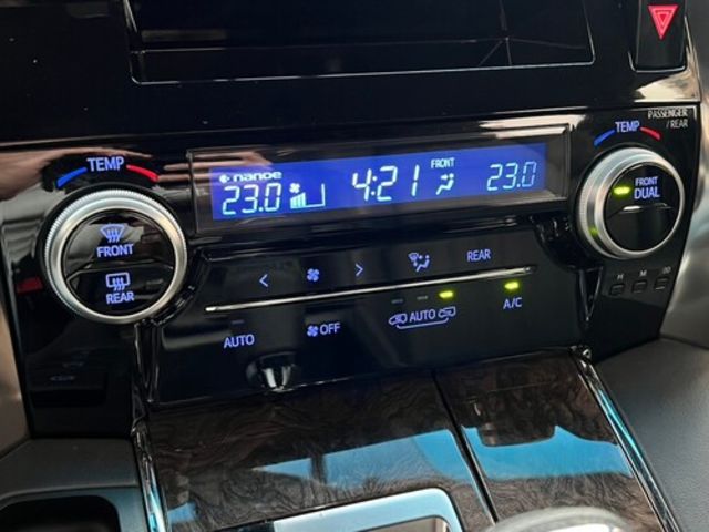 TOYOTA豐田 ALPHARD  第9張相片