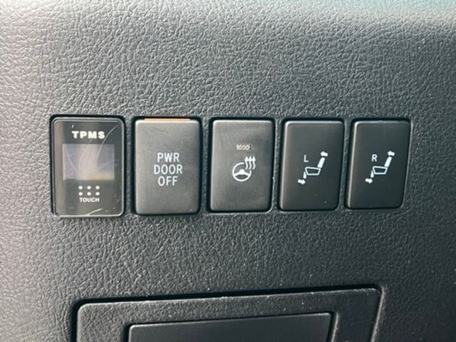 TOYOTA豐田 ALPHARD  第15張相片