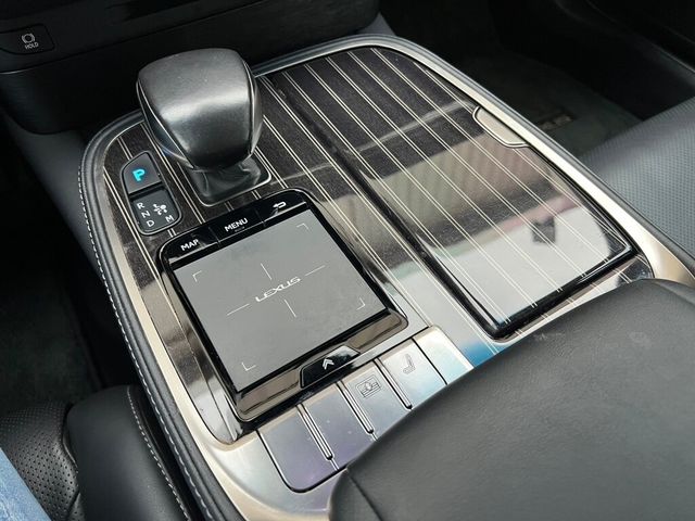 LEXUS凌志 LS350  第8張相片
