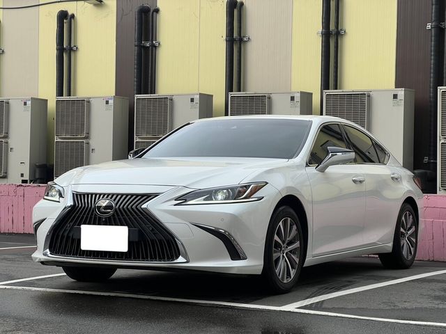 LEXUS凌志 ES200  第1張相片