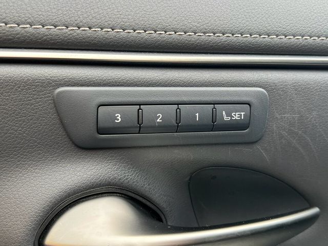 LEXUS凌志 ES200  第25張相片