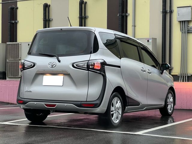 TOYOTA豐田 SIENTA  第2張相片