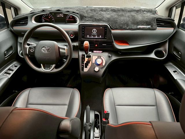 TOYOTA豐田 SIENTA  第5張相片