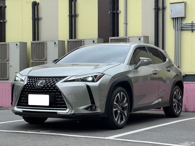 LEXUS凌志 UX200  第1張相片