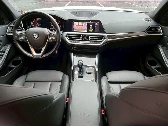 BMW寶馬 330I  第5張相片
