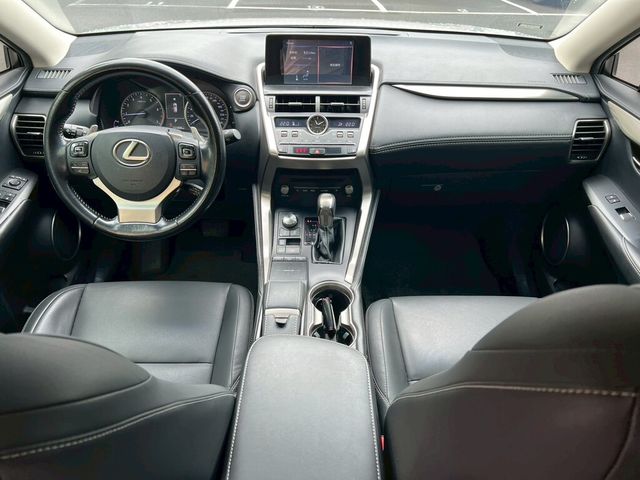 LEXUS凌志 NX200  第5張相片