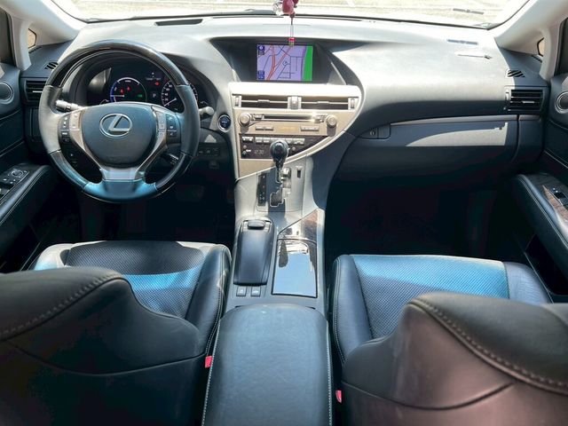 LEXUS凌志 RX450H  第5張相片