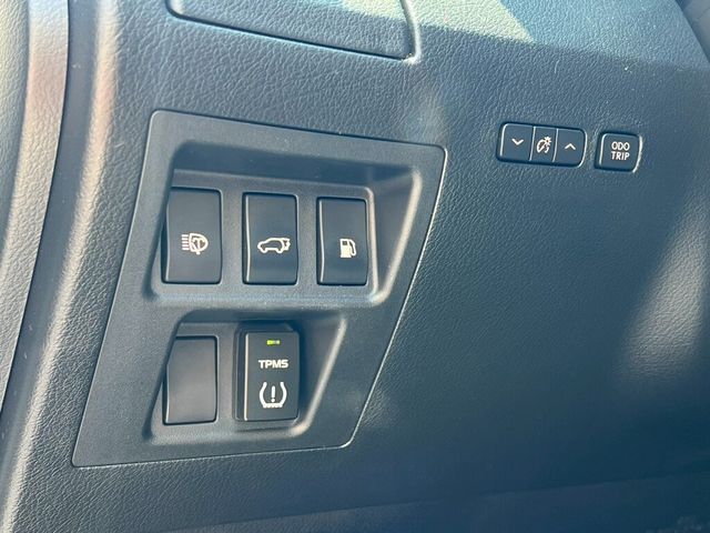 LEXUS凌志 RX450H  第10張相片