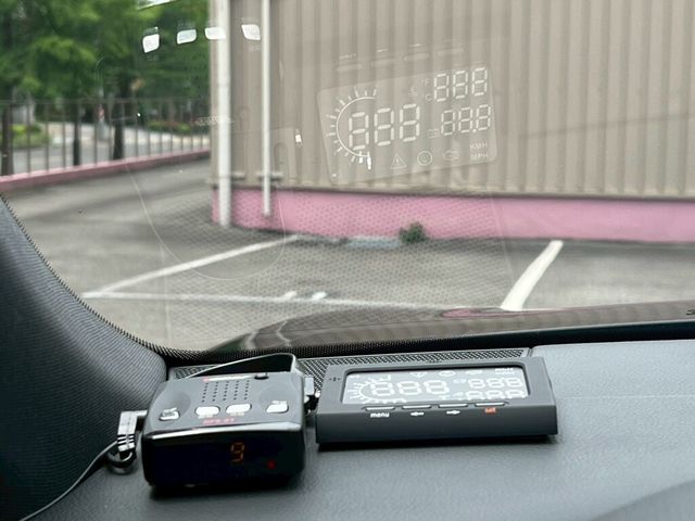 PORSCHE保時捷 MACAN  第10張相片