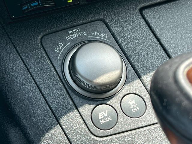 LEXUS凌志 ES300H  第14張相片