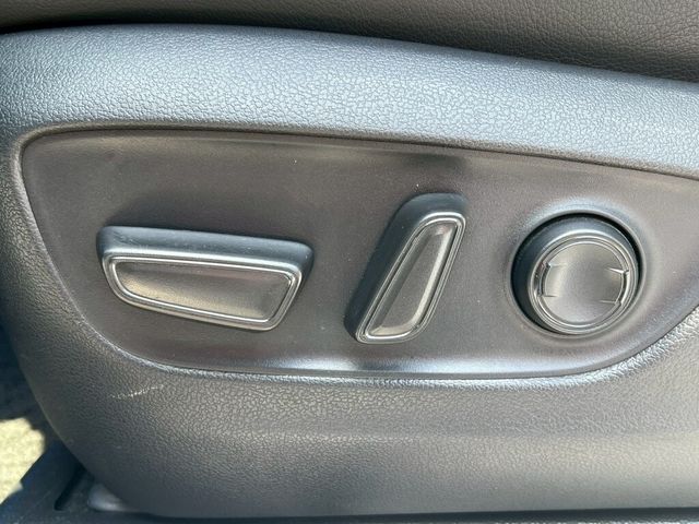 TOYOTA豐田 RAV4  第7張相片