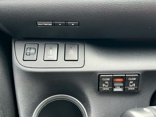 TOYOTA豐田 SIENTA  第8張相片