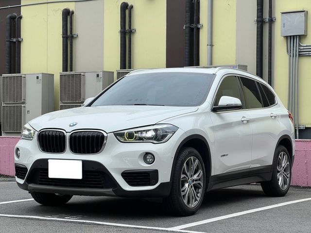 BMW寶馬 X1  第1張相片