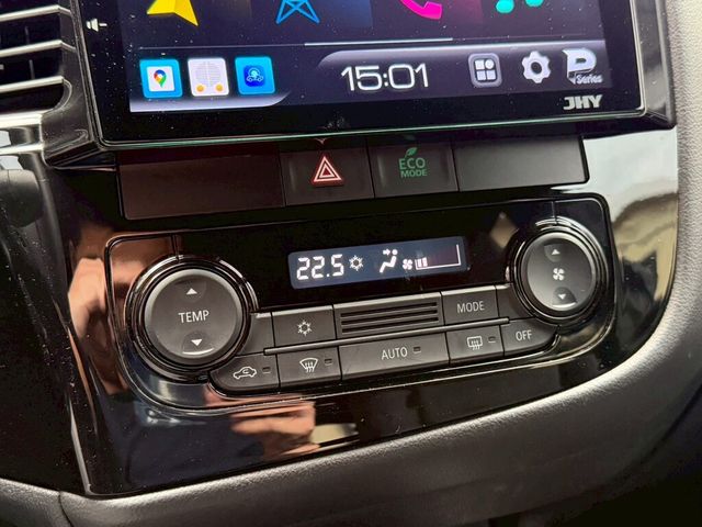 MITSUBISHI三菱 OUTLANDER  第10張相片