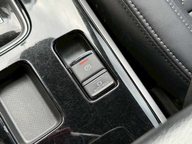 MITSUBISHI三菱 OUTLANDER  第11張相片