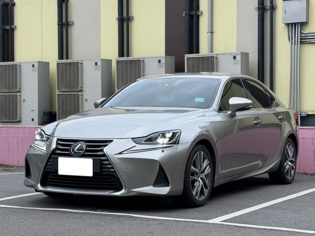 LEXUS凌志 IS 300  第1張相片