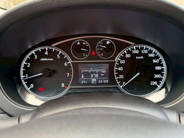 NISSAN日產 TIIDA  第6張相片